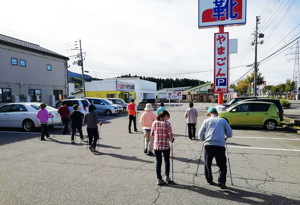 靴のやまごん：ノルディックウォーキング